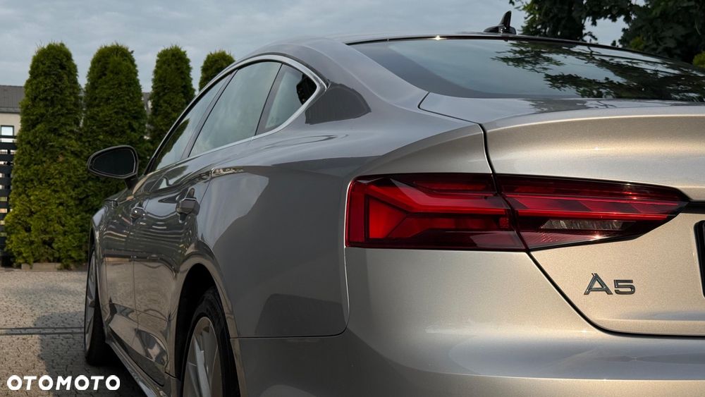 Audi A5 Sportback 40 TFSI quattro S tronic - 11