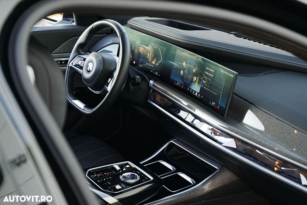 BMW Seria 7 750e xDrive - 19