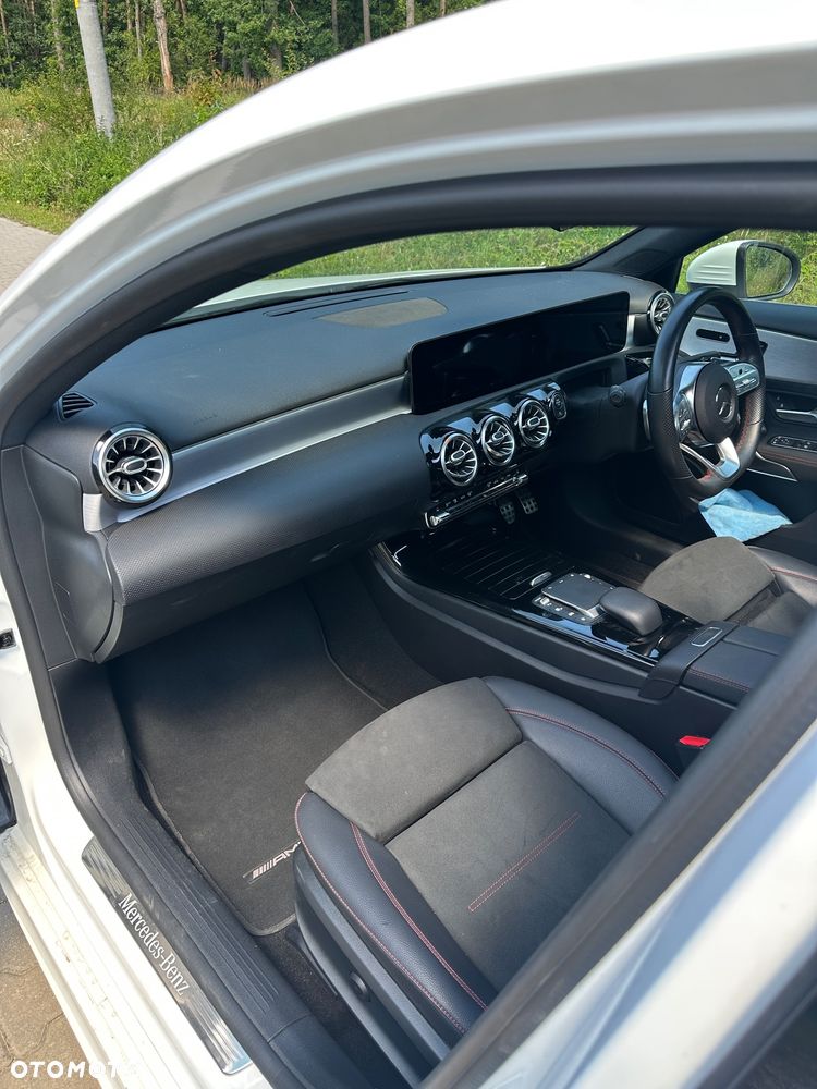 Mercedes-Benz Klasa A 200 AMG Line 7G-DCT - 6