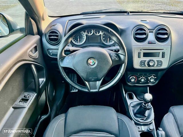 Alfa Romeo MiTo 1.4 8V Impression - 5