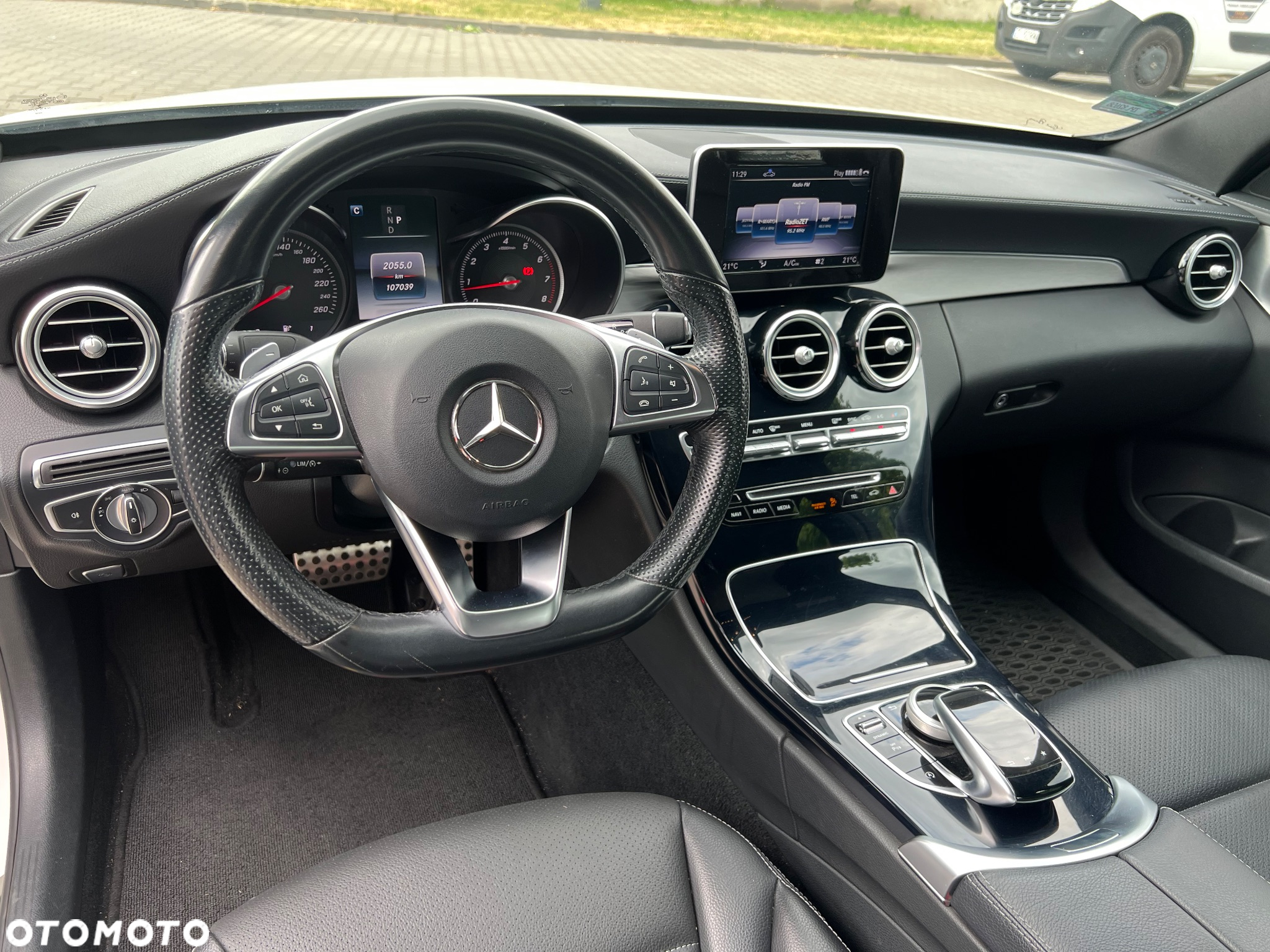 Mercedes-Benz Klasa C 200 4-Matic 9G-TRONIC - 9