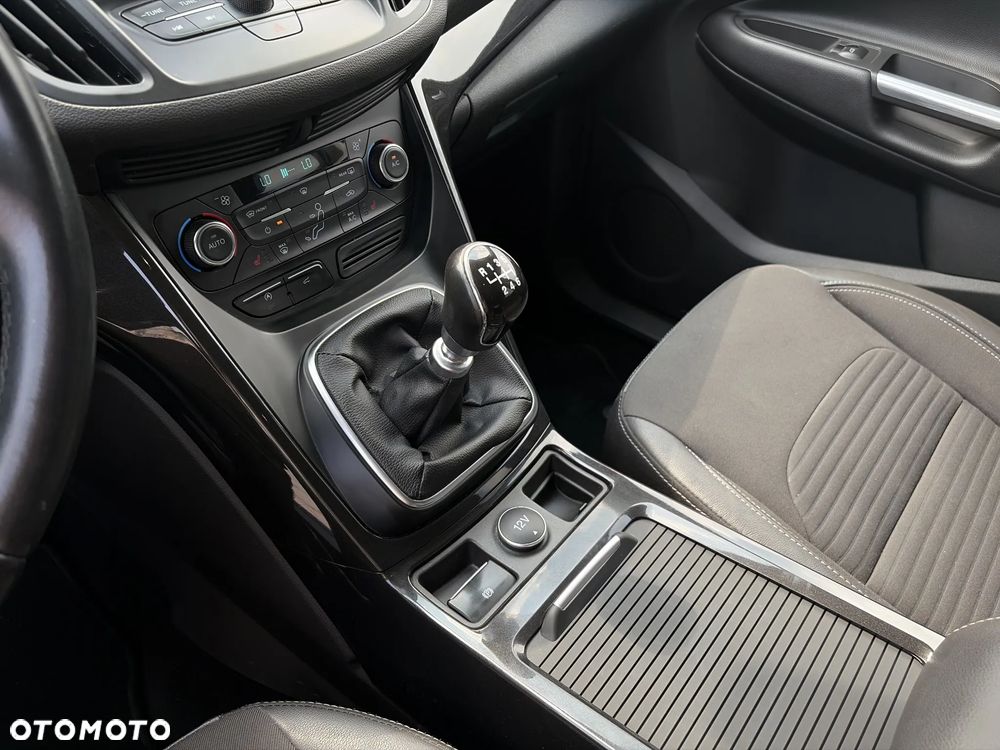 Ford Kuga 1.5 EcoBoost FWD Titanium X - 21