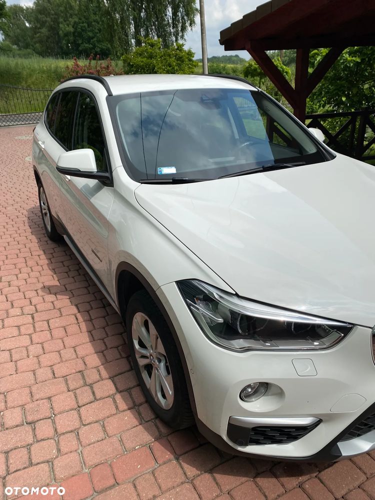BMW X1 xDrive20d - 4