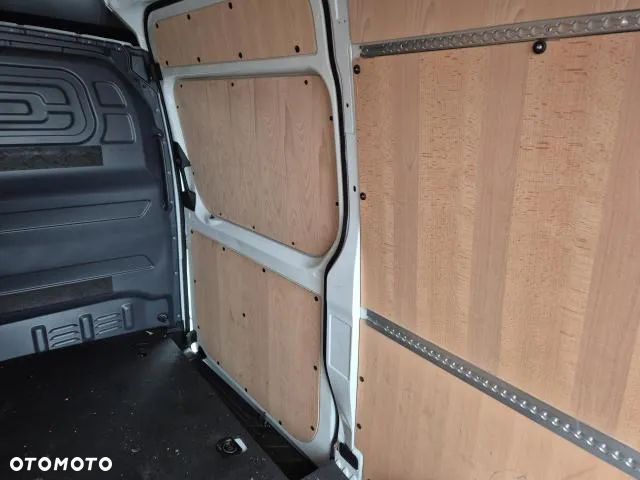 Mercedes-Benz Sprinter 317 - 9