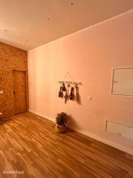 Loja/escritório 2 salas + WC + recepção - Grande imagem: 2/7