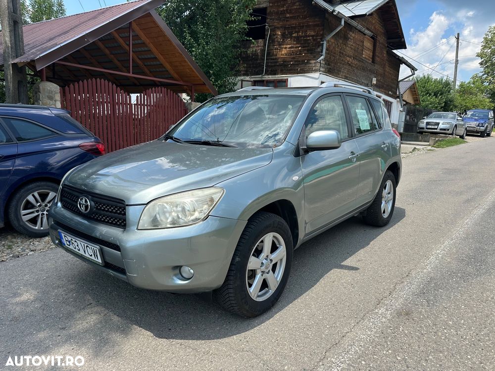 Toyota RAV4 2.0 Aut Confort - 2