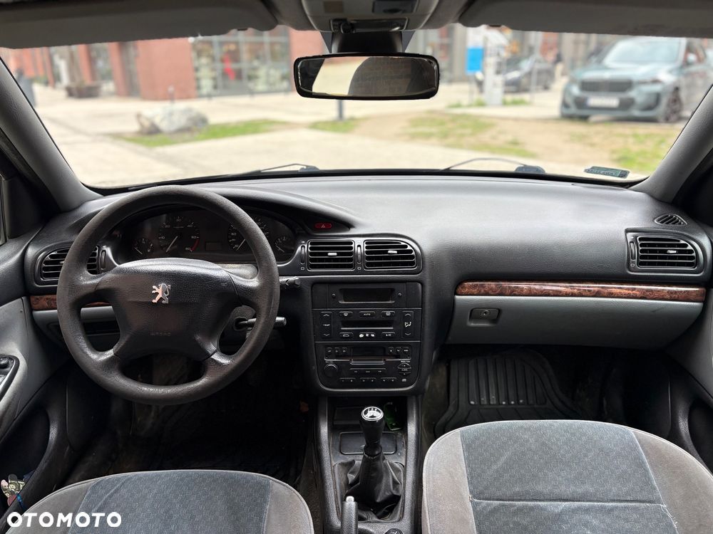 Peugeot 406 2.0 HDI STDT Familiale - 13