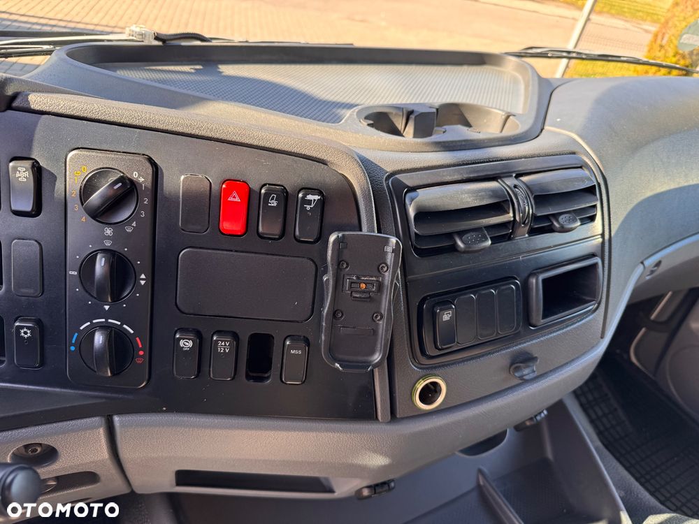 Mercedes-Benz ATEGO 1224 FIRANA 7.30m -WINDA - 17