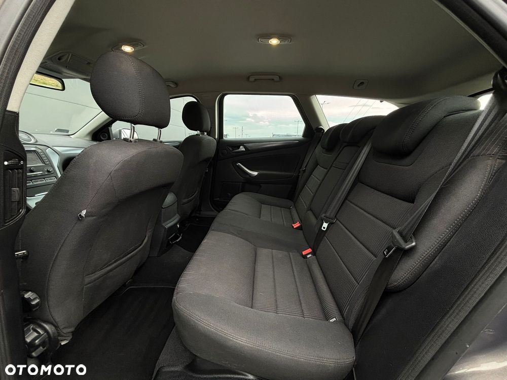 Ford Mondeo 2.0 TDCi Ghia - 20