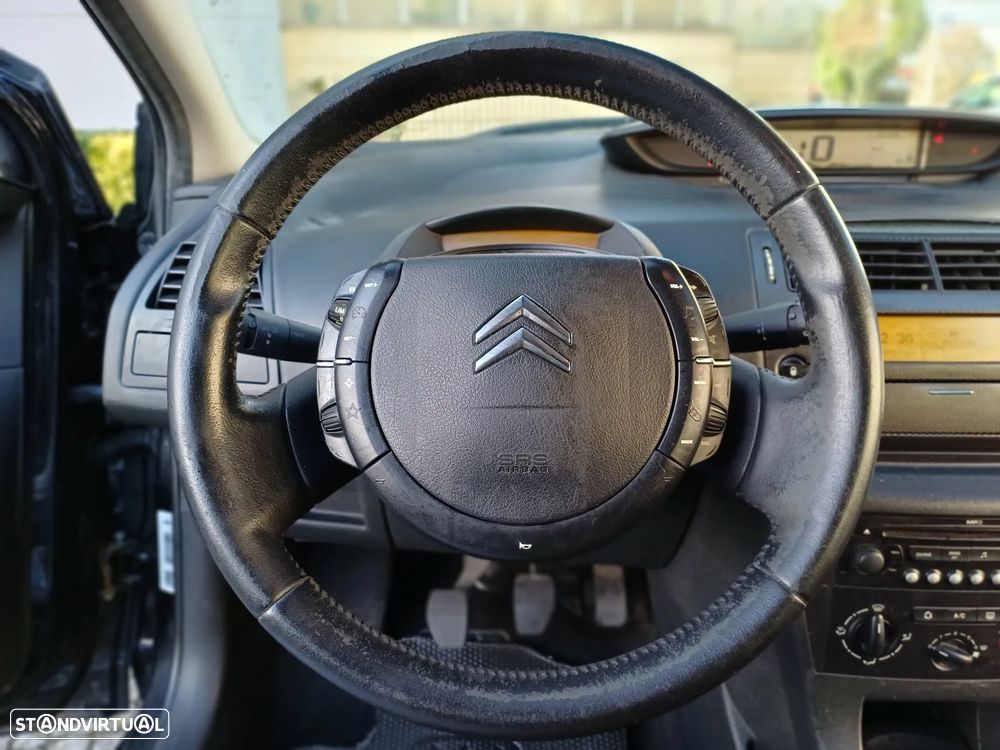 Citroën C4 1.6 HDi Exclusive - 20