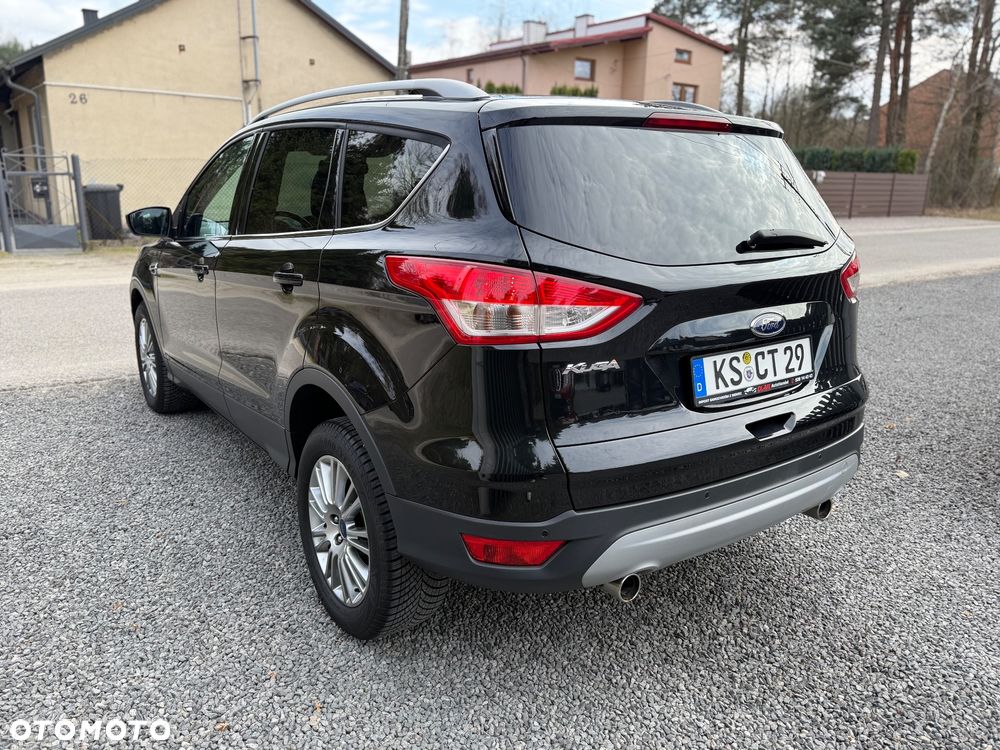 Ford Kuga 2.0 TDCi 2x4 Titanium - 8