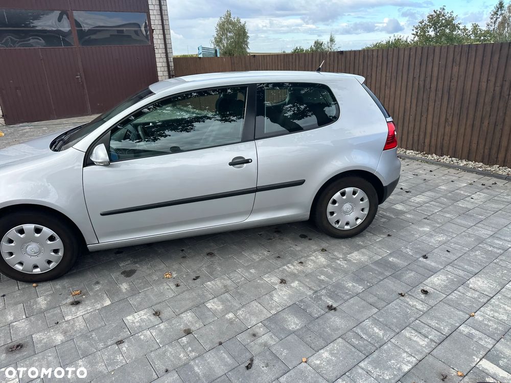 Volkswagen Golf - 9