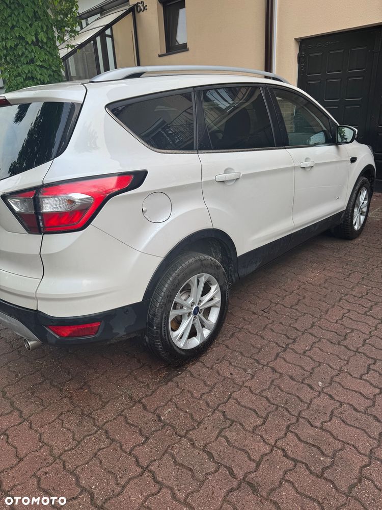 Ford Kuga 2.0 TDCi AWD Edition - 4