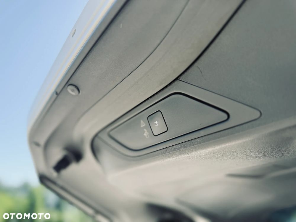 Citroën C4 Grand Picasso 2.0 HDi FAP EGS6 (7-Sitzer) Exclusive - 18