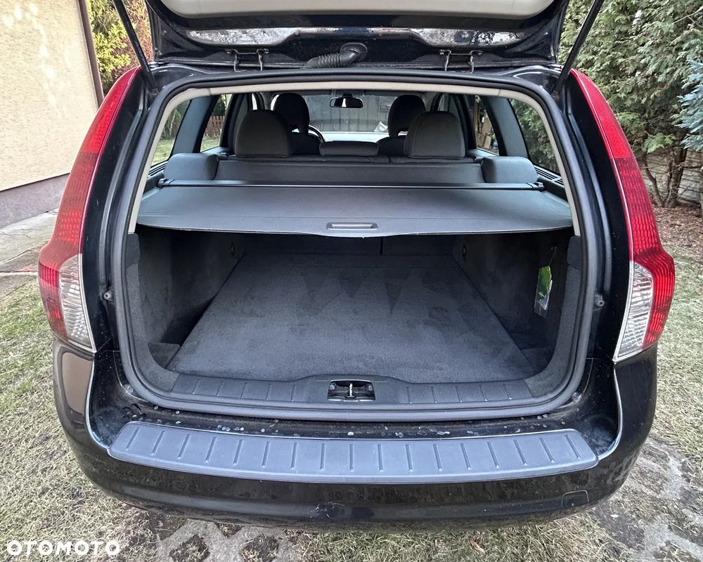 Volvo V50 1.6D DPF Momentum - 9