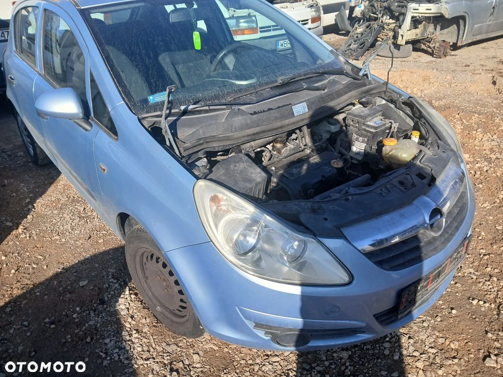 opel corsa d z21c maska zderzak lampa grill błotnik drzwi zbiornik paliwa szyba lusterko - 2