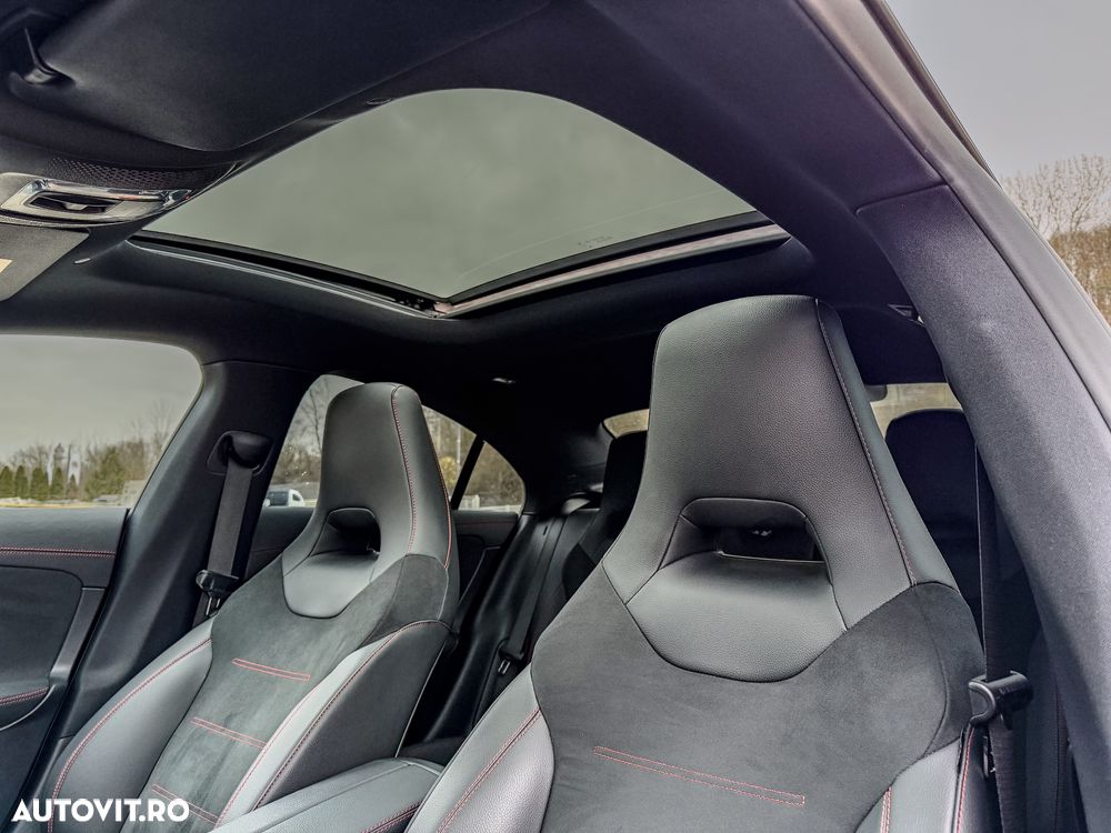 Mercedes-Benz CLA 250 4MATIC 8G-DCT AMG Line Advanced Plus - 38