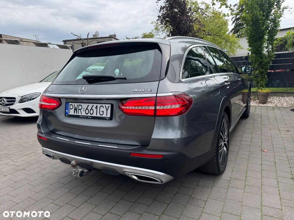 Mercedes-Benz Klasa E - 8