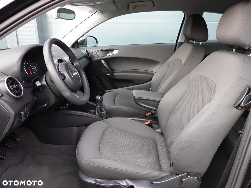Audi A1 1.4 TFSI Ambition - 11
