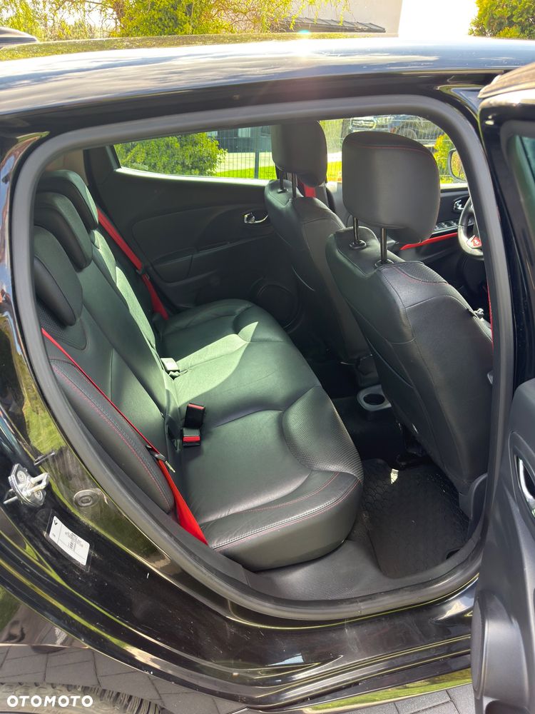 Renault Clio 1.6 R.S 200 EDC - 5