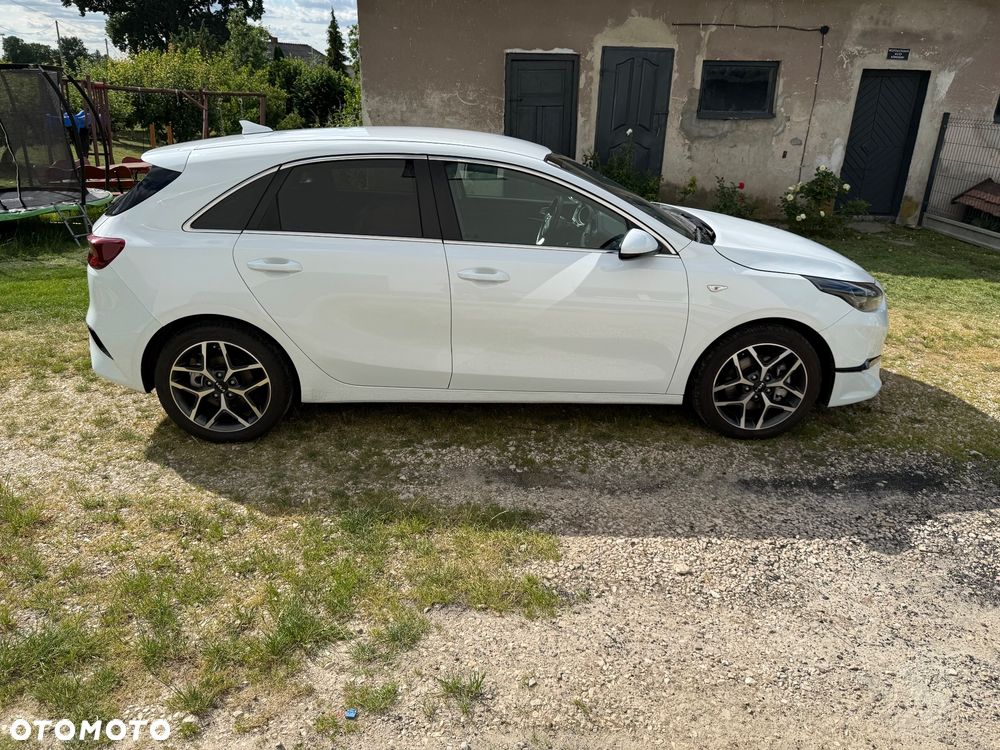 Kia Ceed - 5