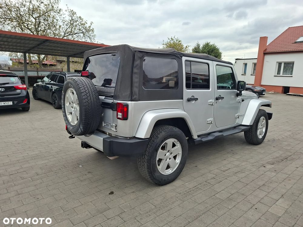 Jeep Wrangler Unlimited 3.8 Sahara - 4