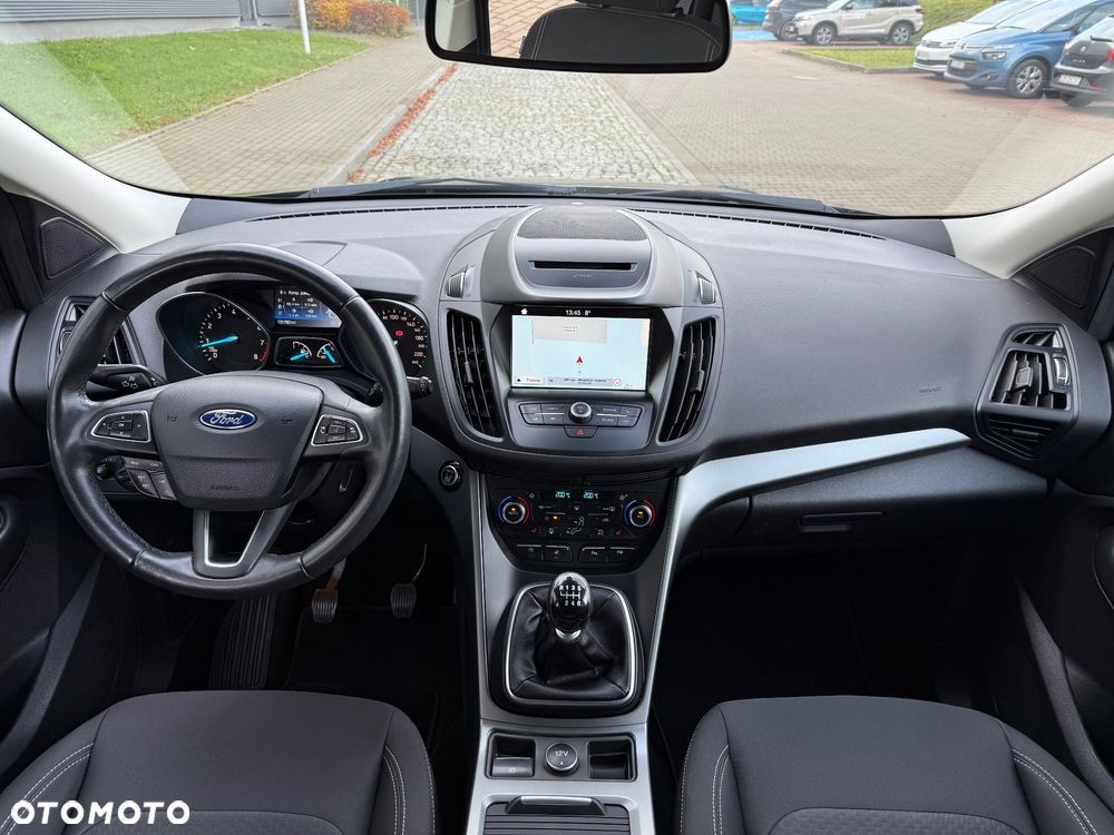 Ford Kuga 1.5 EcoBoost 2x4 Titanium - 12