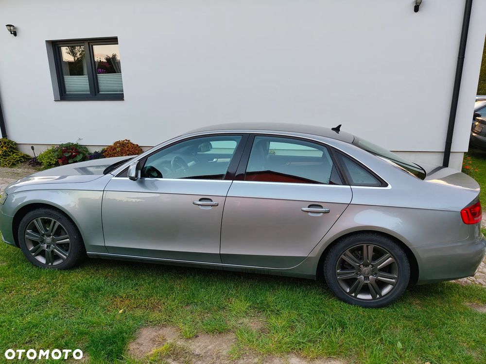 Audi A4 Limousine - 7