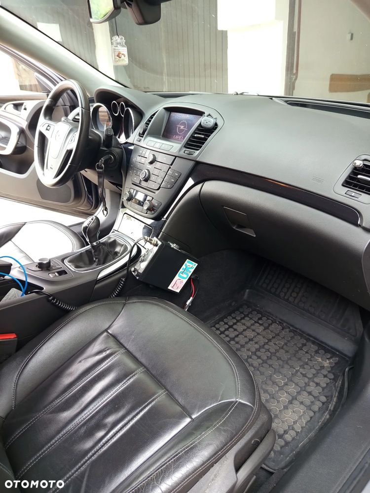 Opel Insignia 2.0 Turbo 4x4 Sport - 8