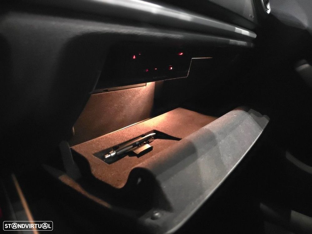 Audi A3 Sportback 1.6 TDI Attraction S tronic - 37