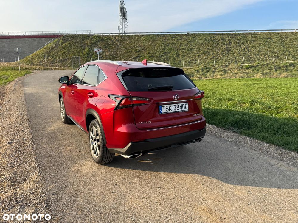 Lexus NX 200t Comfort AWD - 6