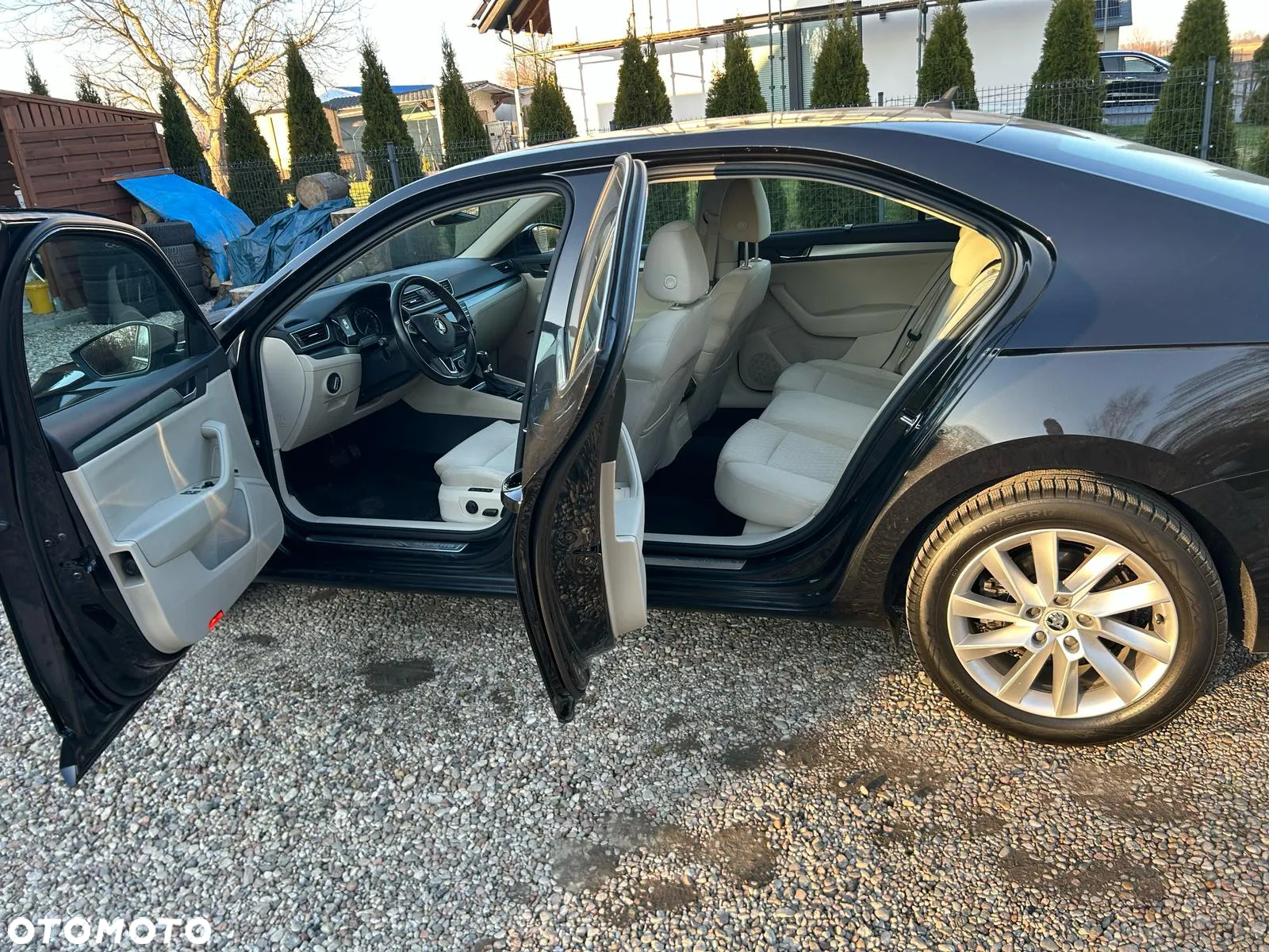 Skoda Superb 2.0 TSI Style DSG - 11