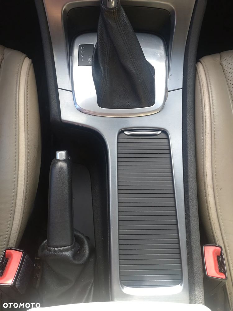 Ford Mondeo 2.0 TDCi Titanium X - 16