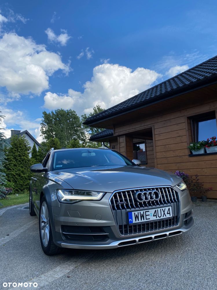 Audi A6 Allroad - 12