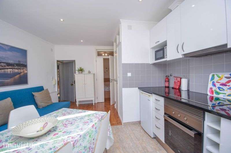 T1 Alfama, Lisboa – 40m², mobilado, equipado e no centro histórico - Grande imagem: 4/10