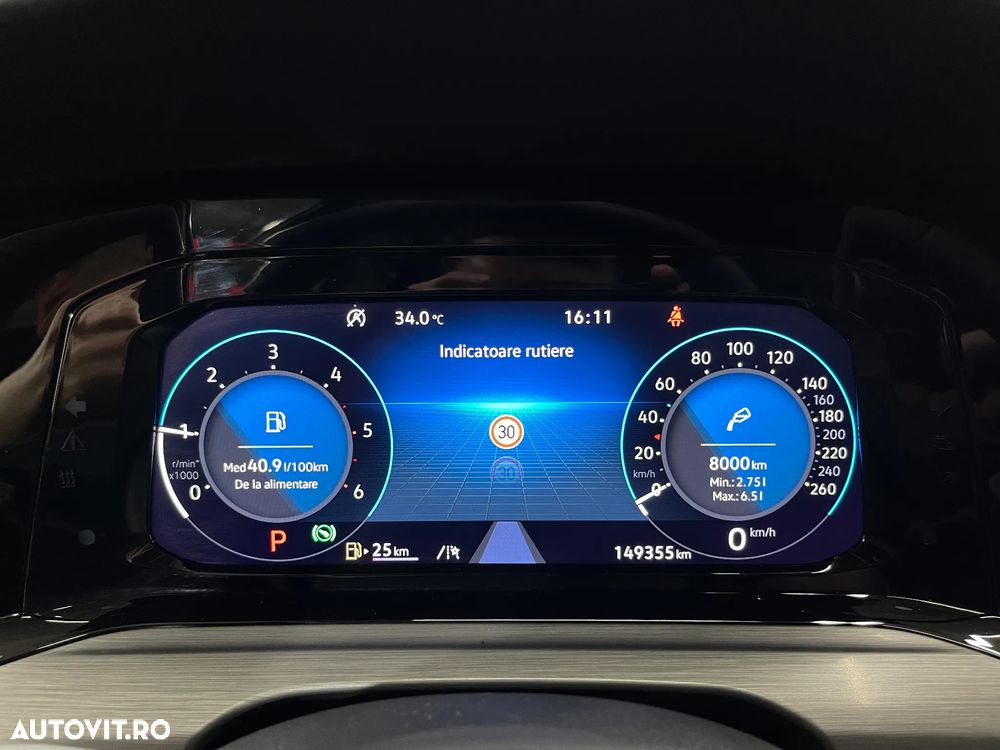 Volkswagen Golf 2.0 TDI DSG Style - 30