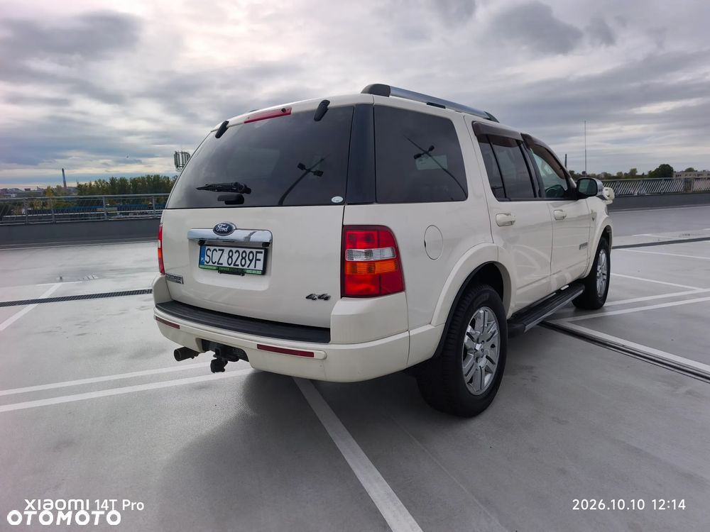 Ford Explorer - 11
