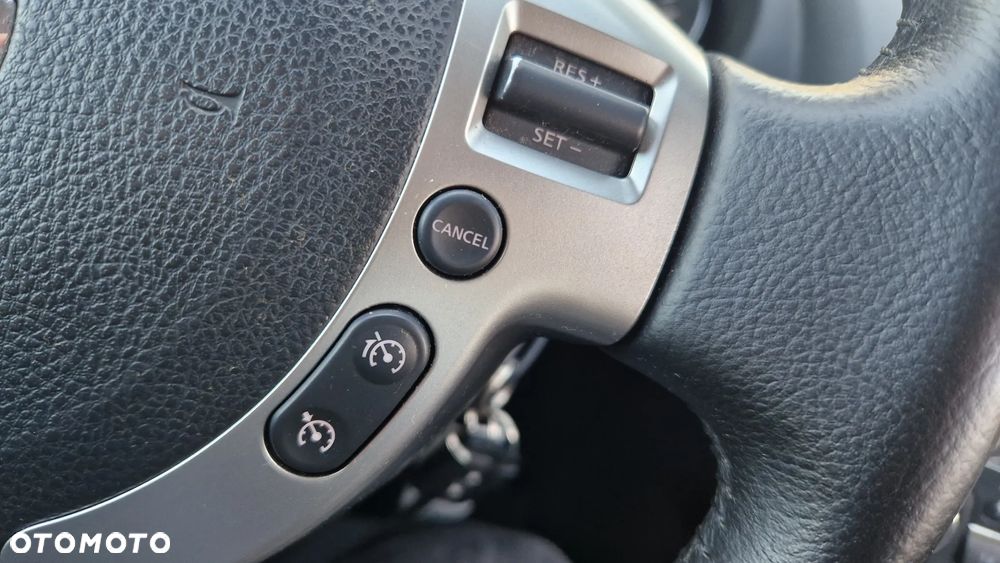 Nissan Qashqai 2.0 dCi Tekna - 16