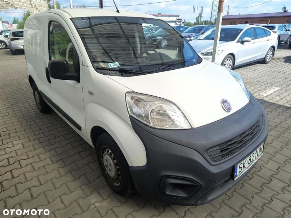 Fiat Fiorino Kombi 8V Base - 2