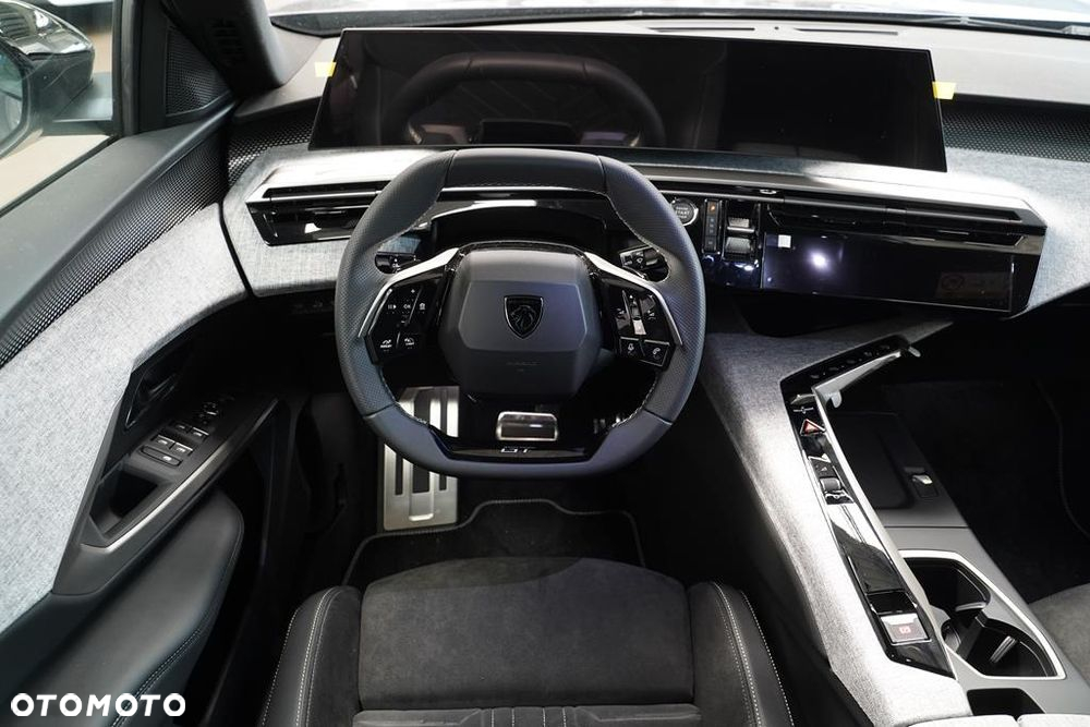 Peugeot 5008 1.2 PureTech mHEV GT S&S e-DCS6 - 13