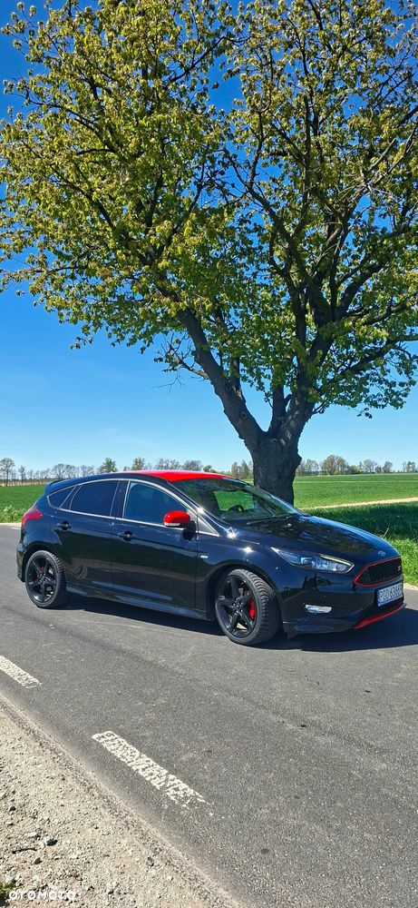 Ford Focus 1.0 EcoBoost ST-Line Red ASS - 4