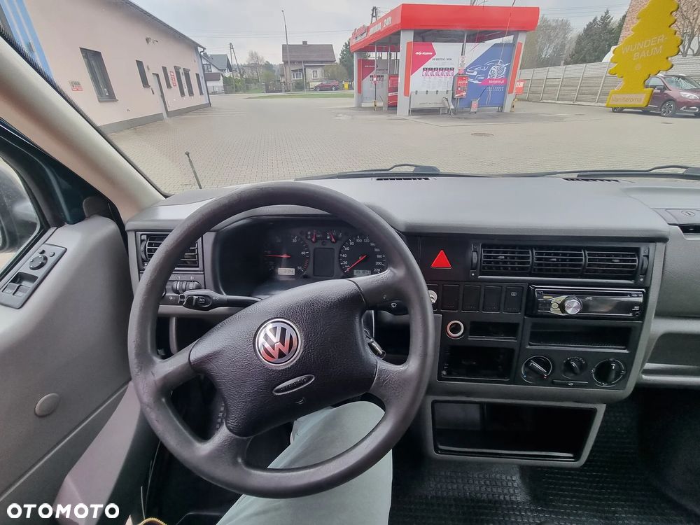 Volkswagen Transporter - 6