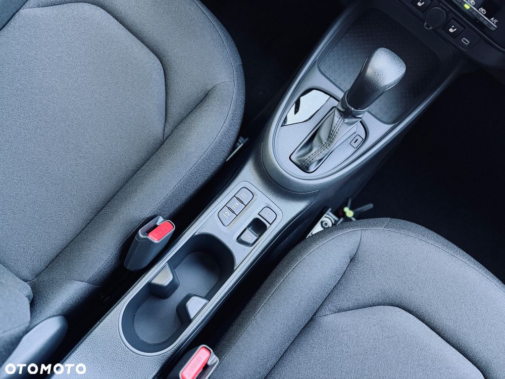 Toyota Aygo X Hybrid 1.5 Comfort e-CVT - 22