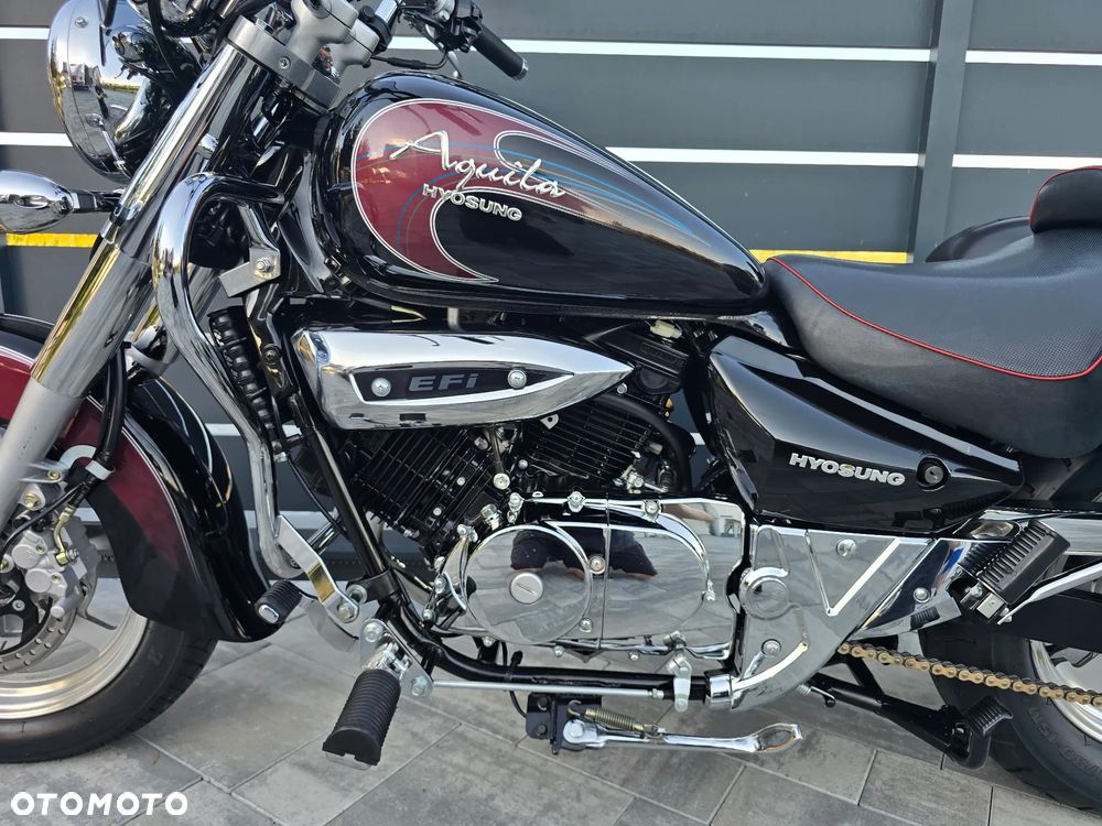 Hyosung GV - 8