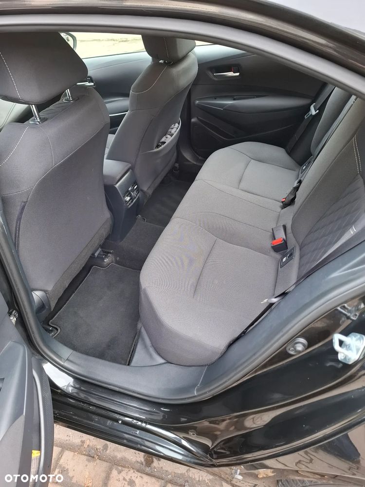 Toyota Corolla - 9