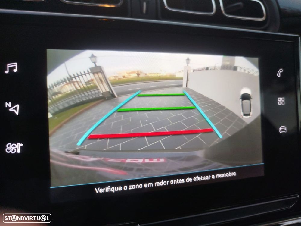 Citroën C3 1.2 PureTech Shine Pack EAT6 - 34