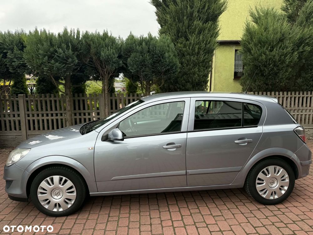 Opel Astra 1.6 Enjoy - 7