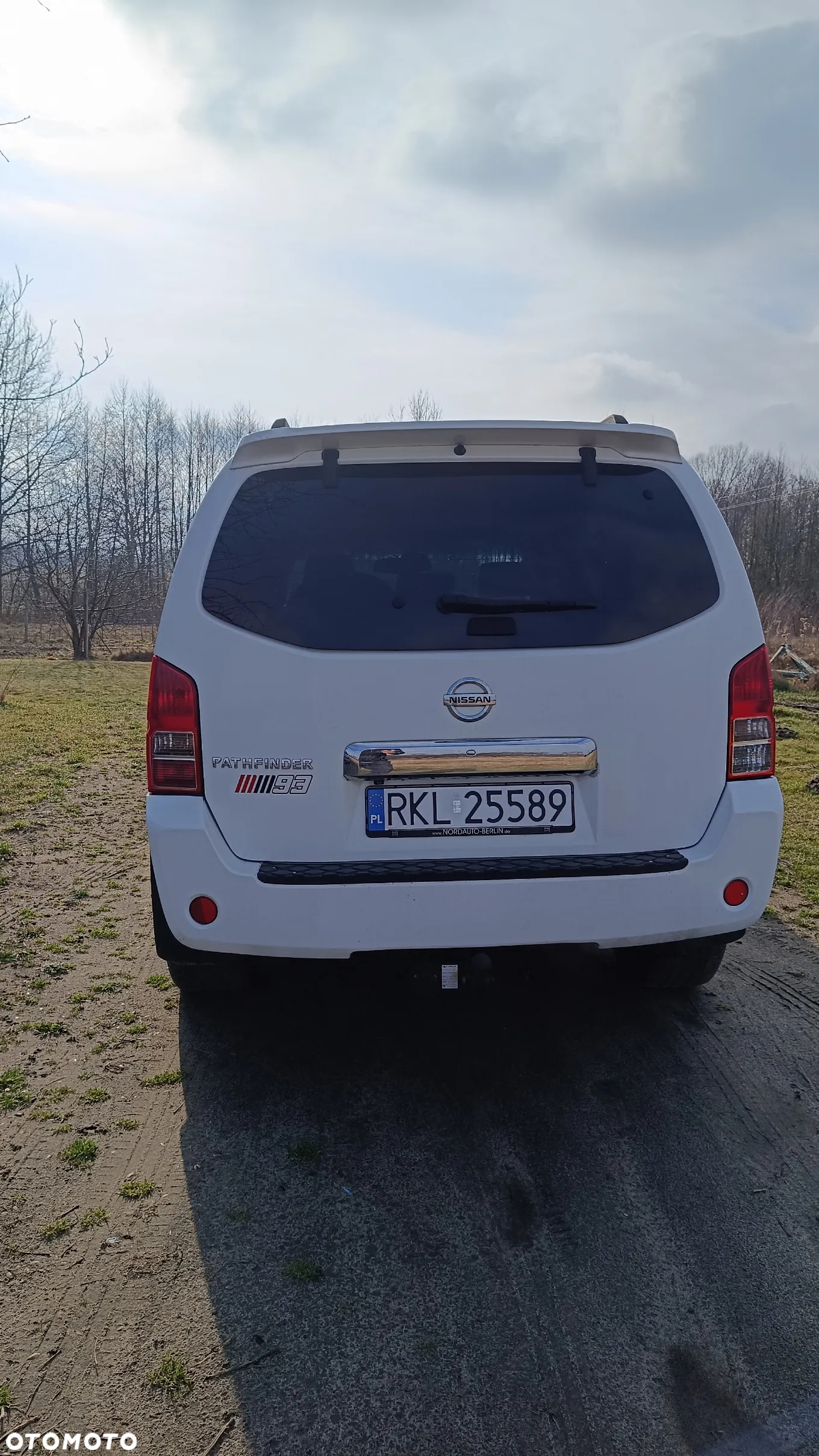 Nissan Pathfinder 2.5 D Platinum - 3