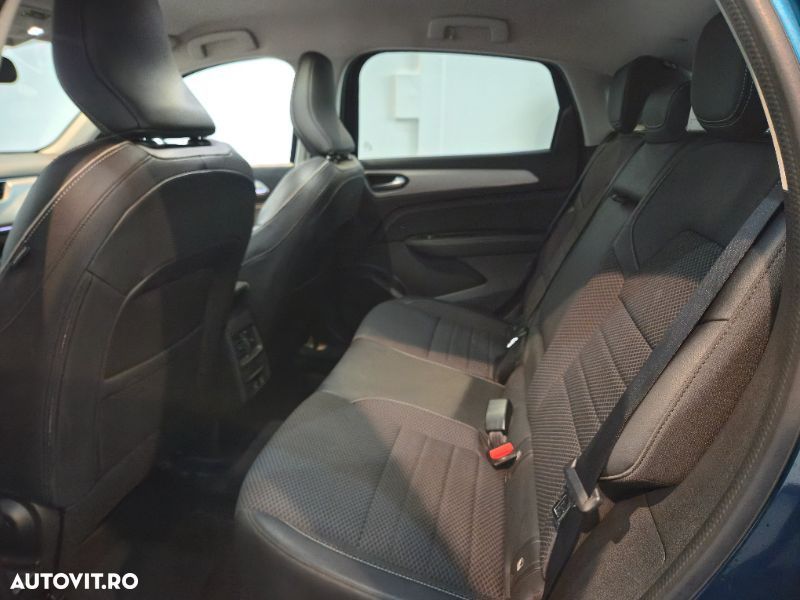 Renault Arkana E-TECH Intens - 15