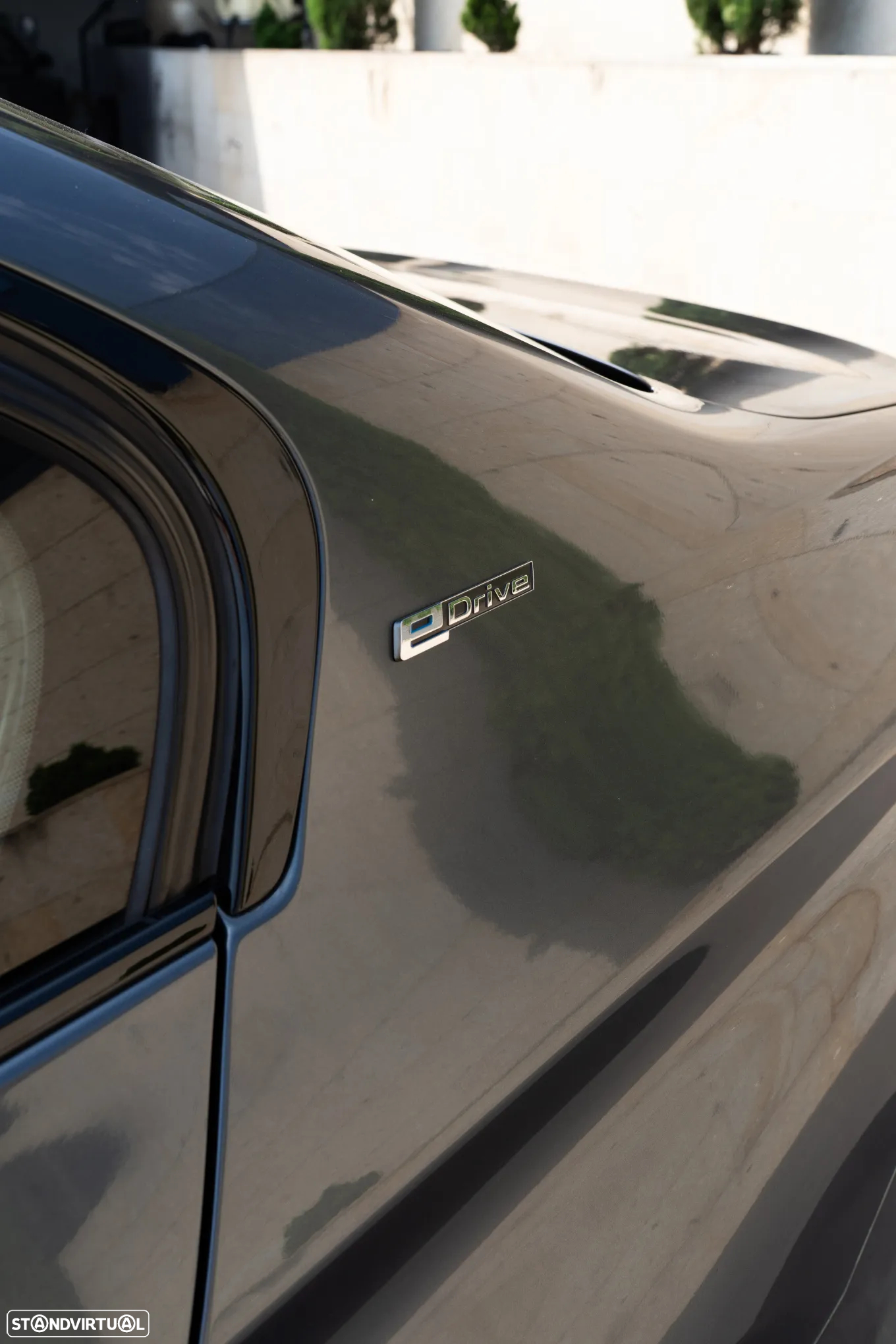 BMW 330 e Pack M Auto - 10